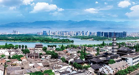 建筑与房屋的城市空拍图 描述已自动生成